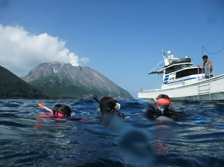 201107ioudive.jpg